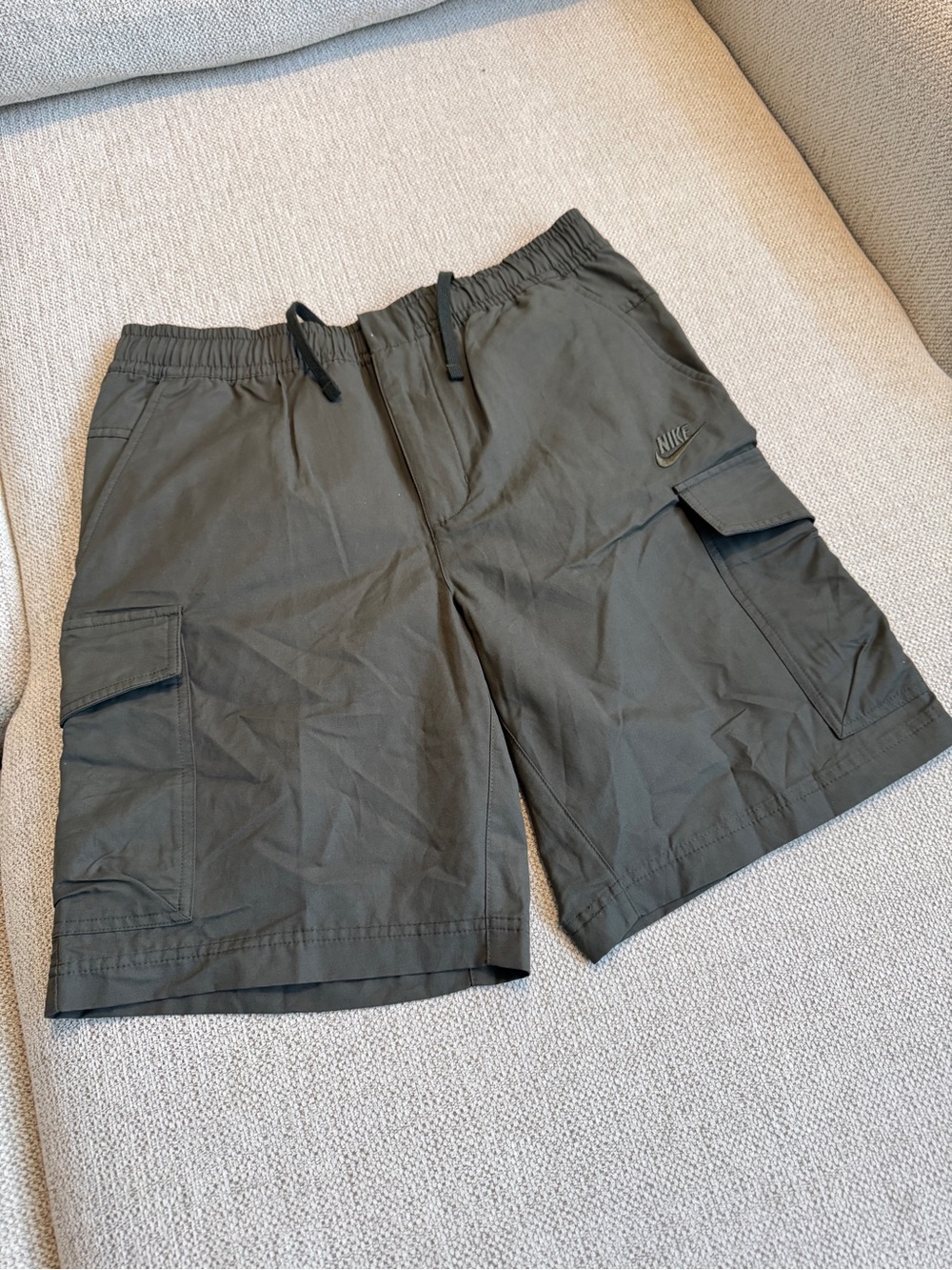 Nike Men's Olive Green Cargo Shorts with Drawcord Waist - Picture 1 of 5